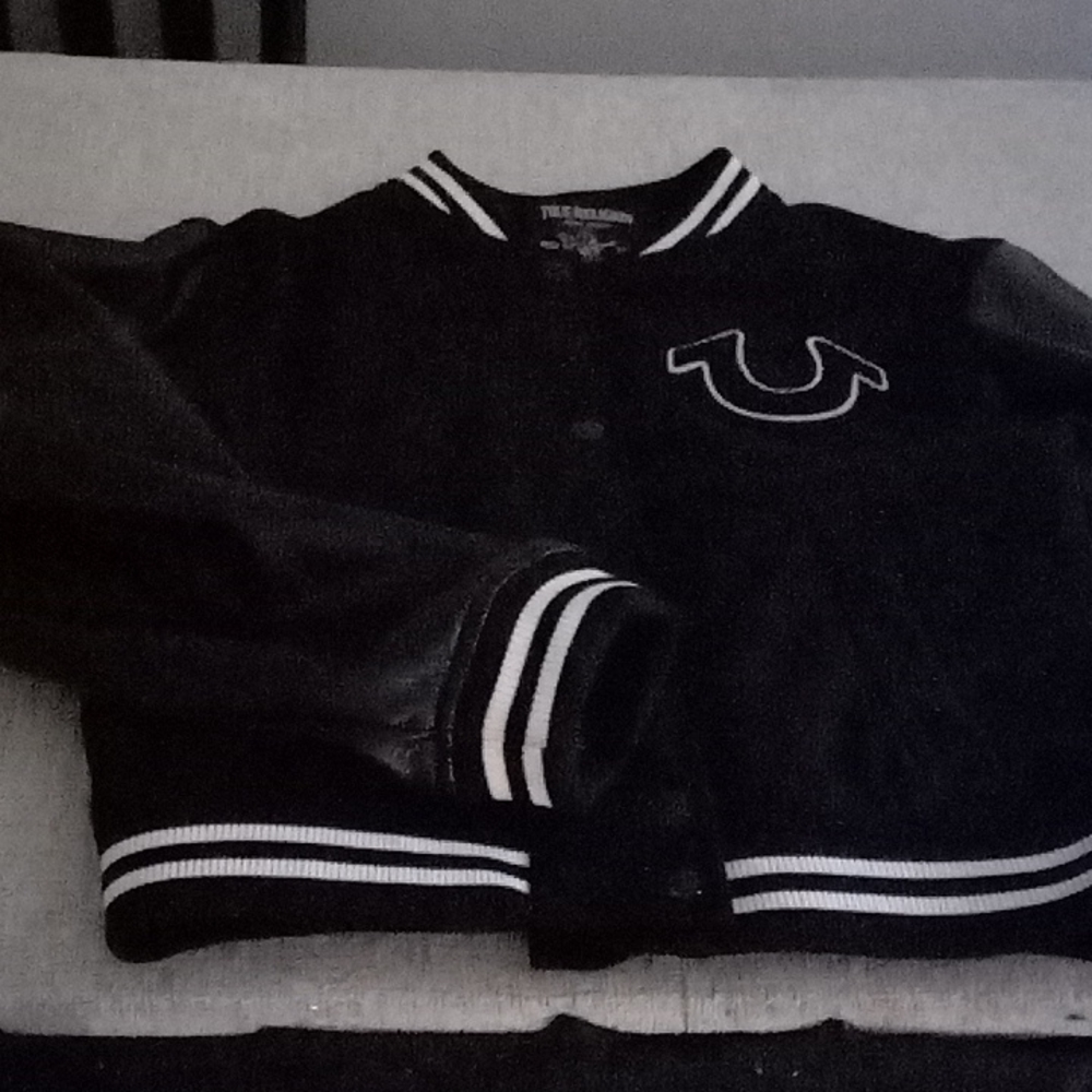 True religion jacket size XL